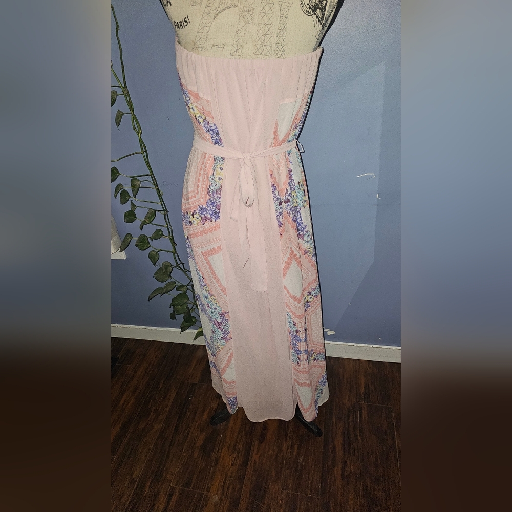 Forever 21 Pastel Pink Strapless Maxi Dress with Multicolor Print